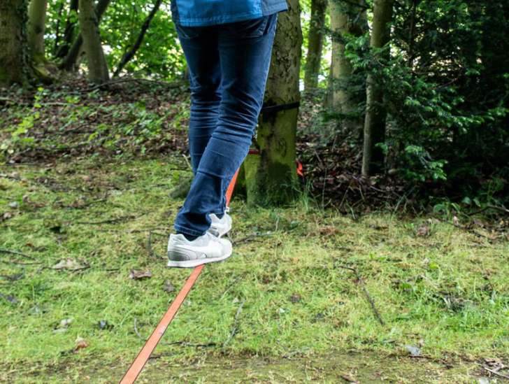 Slackline, Balance, Wald, Bewegung, Natur, Koordination, Übung