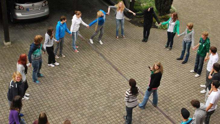 Teambuilding, Gemeinschaft, Gruppe, Vertrauen, Jugend, Kommunikation